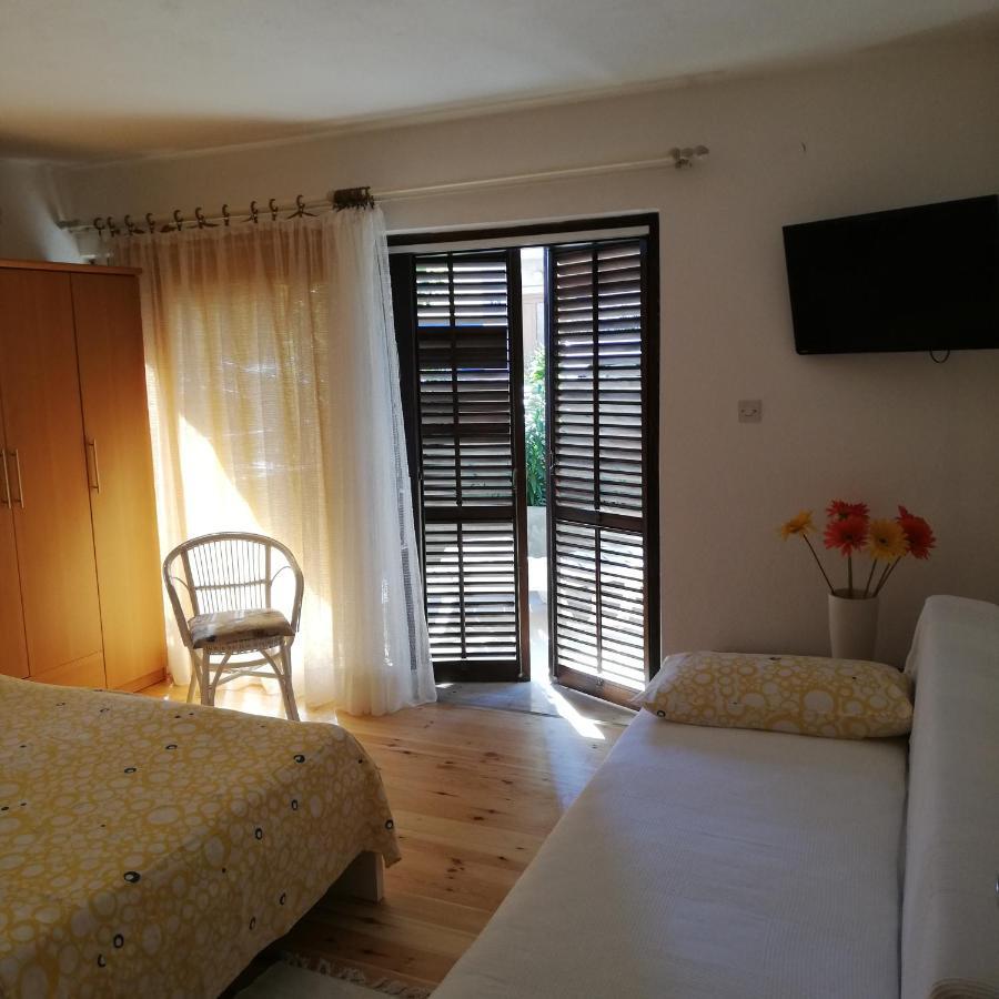 Apartment Jade Vodice Exterior foto