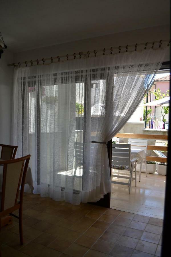 Apartment Jade Vodice Exterior foto